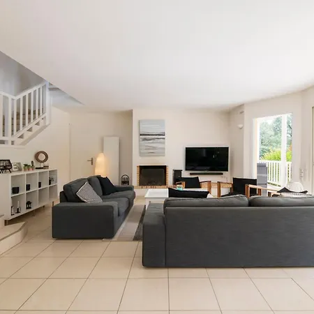 Residence Lagrange Vacances - Villas Eden Parc Golf