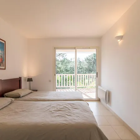 Residence Lagrange Vacances - Villas Eden Parc Golf *