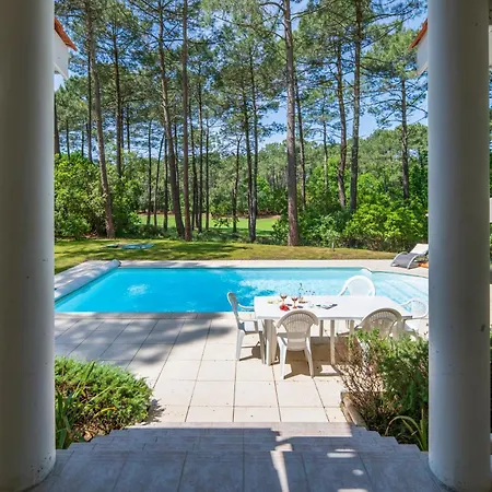 Residence Lagrange Vacances - Villas Eden Parc Golf *