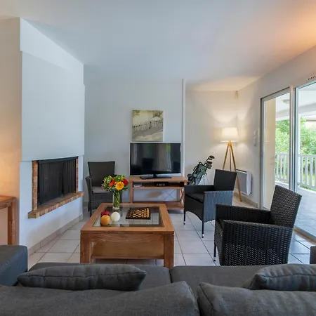 Residence Lagrange Vacances - Villas Eden Parc Golf *