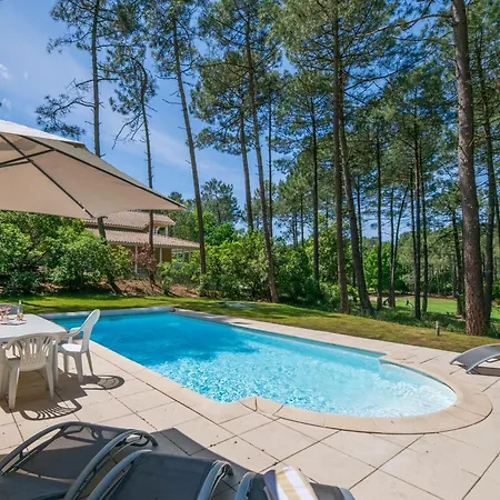 Lagrange - Eden Parc Golf Villa