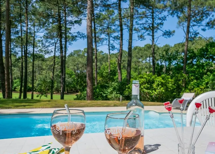 Lagrange - Eden Parc Golf Villa *