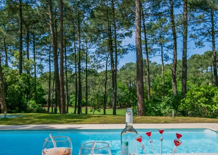 Lagrange - Eden Parc Golf Villa *